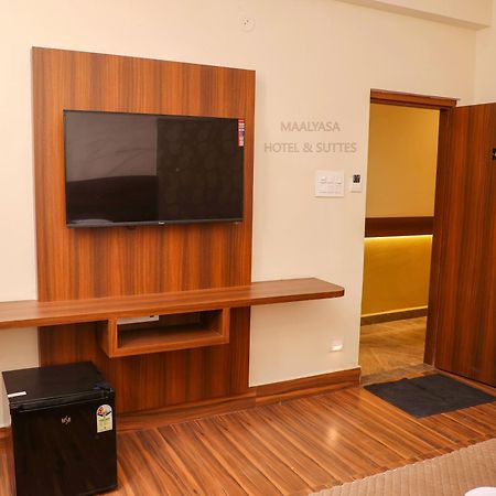 Maalyasa Hotel And Suites Hyderabad Luaran gambar