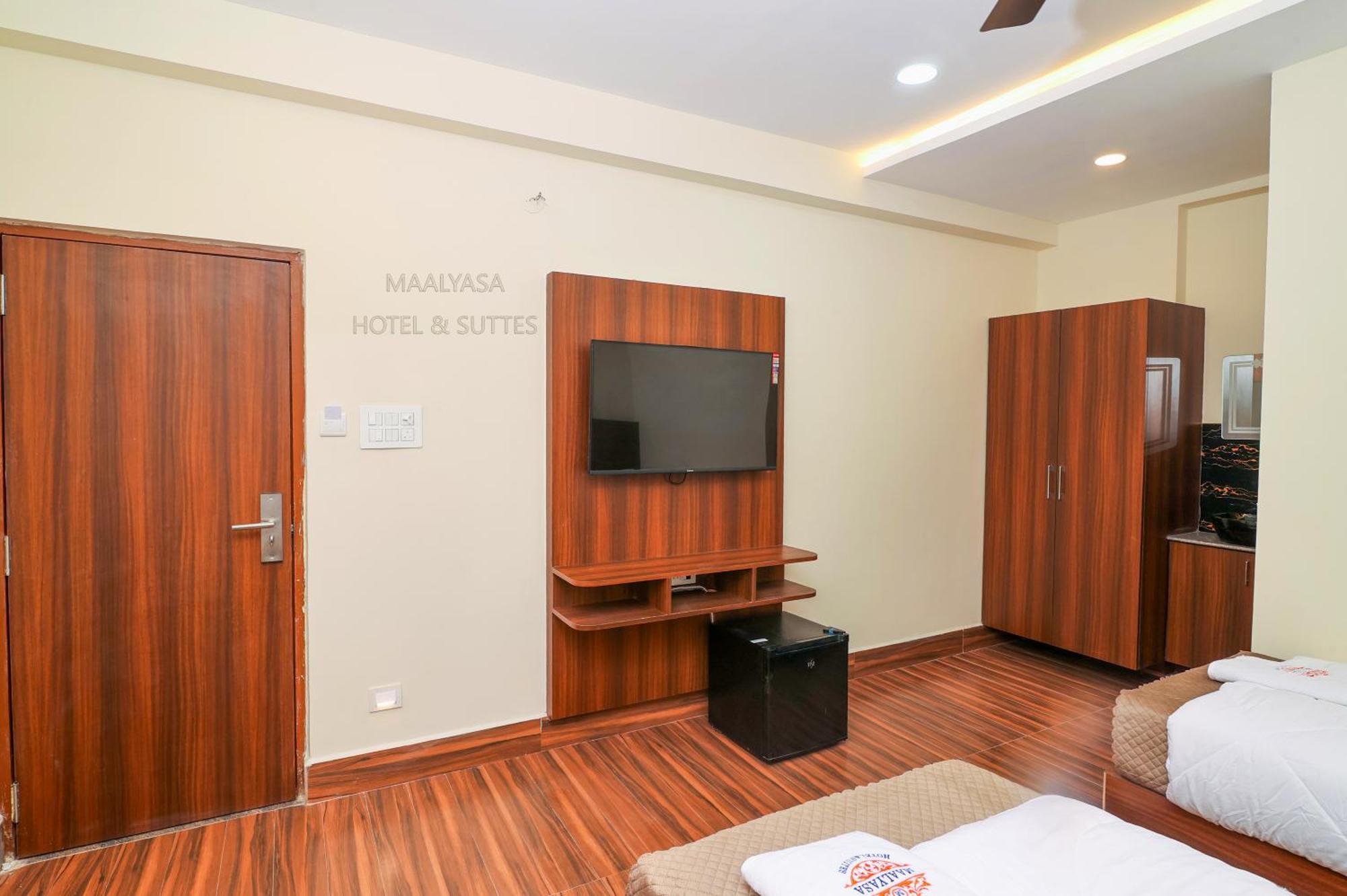 Maalyasa Hotel And Suites Hyderabad Luaran gambar