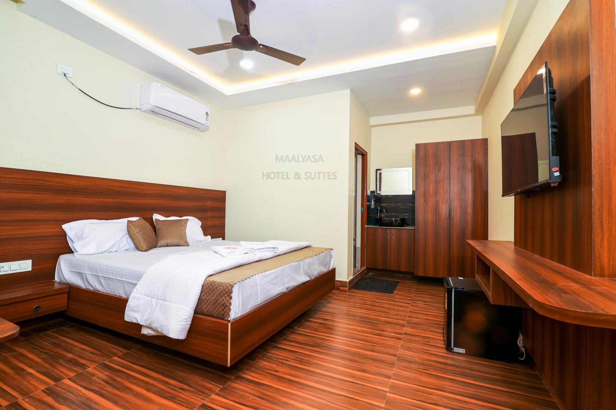 Maalyasa Hotel And Suites Hyderabad Luaran gambar